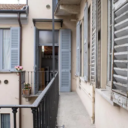 Accomodo Mib24 Bivano Navigli Appartement