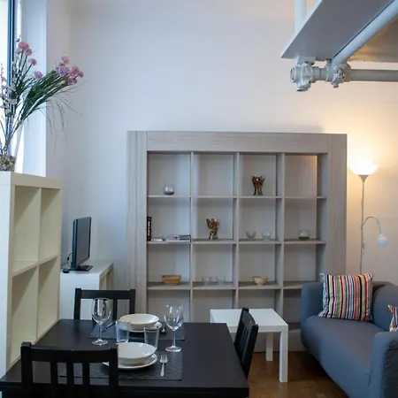 Accomodo Mib24 Bivano Navigli 아파트 밀라노